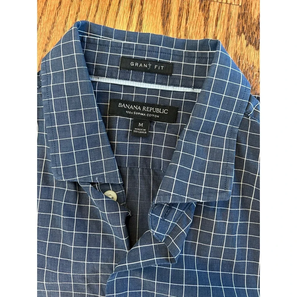 Banana Republic Man's Dress Shirt Plaid Size M Supima Cotton Button Up